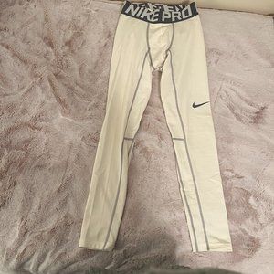 Nike Pro Leggings, White, Medium, 82%Poly., 18%Spandex